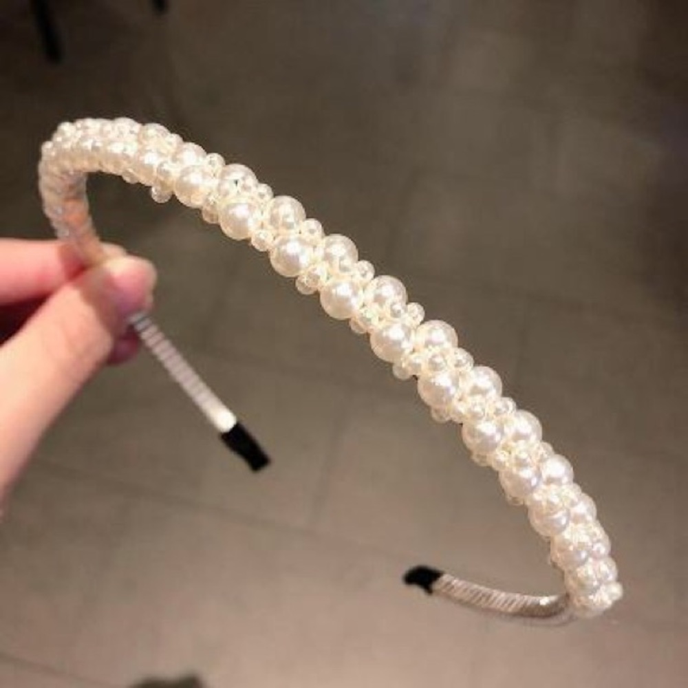 Knotted Pearl Headband